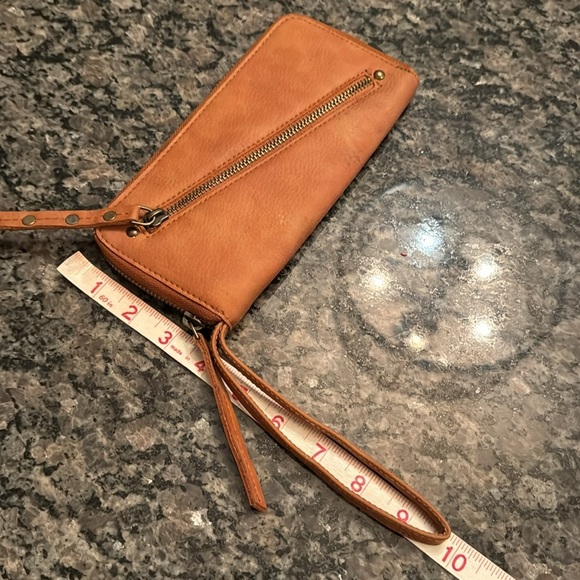 Free people brown wallet - Picture 8 of 8
